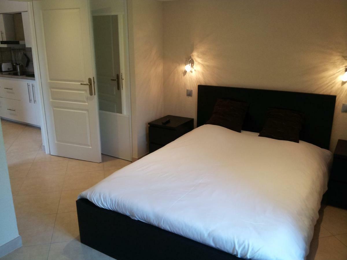 Residence Mart'Ins Callas Bagian luar foto