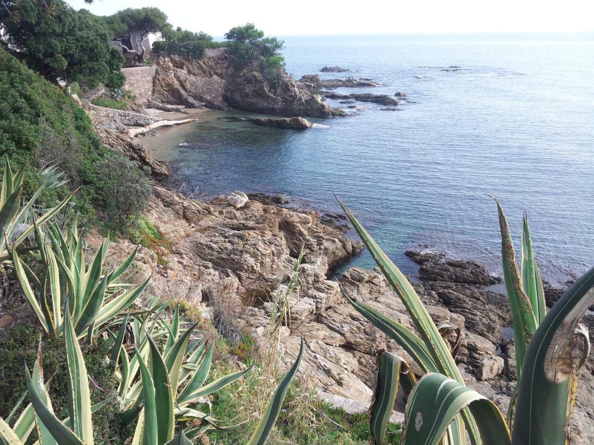 Residence Mart'Ins Callas Bagian luar foto